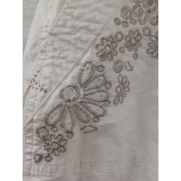 Zana DI Jeans Womens Capri White Silver Embroidery Sz 24 - Picture 4 of 9